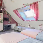 Gorgeous In With Heated Swimming Pool Ferienhaus