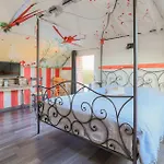 Gorgeous In With Heated Swimming Pool Ferienhaus *
