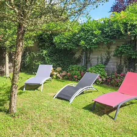 Ferienhaus Gorgeous In With Heated Swimming Pool *